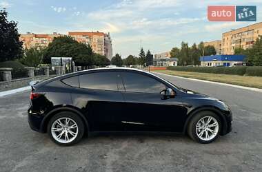 Позашляховик / Кросовер Tesla Model Y 2021 в Сумах