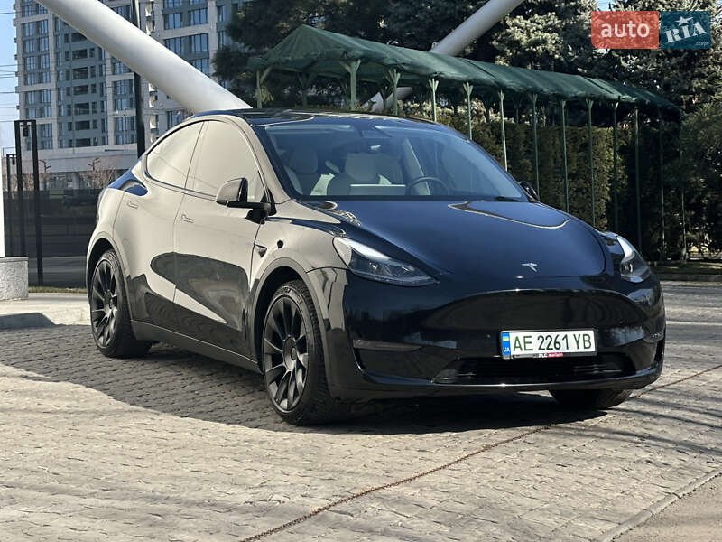 Внедорожник / Кроссовер Tesla Model Y 2022 в 