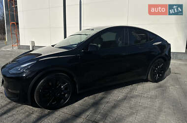 Внедорожник / Кроссовер Tesla Model Y 2022 в 