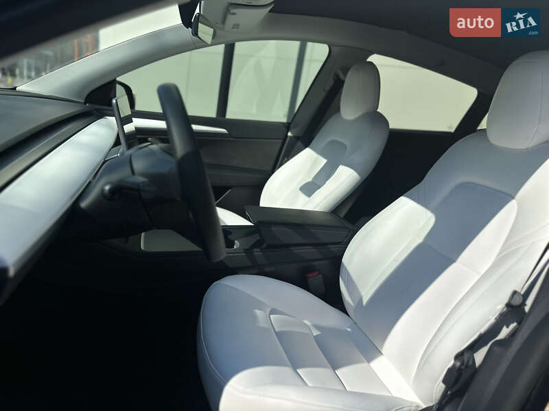 Внедорожник / Кроссовер Tesla Model Y 2022 в Днепре
