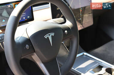 Позашляховик / Кросовер Tesla Model Y 2022 в Полтаві