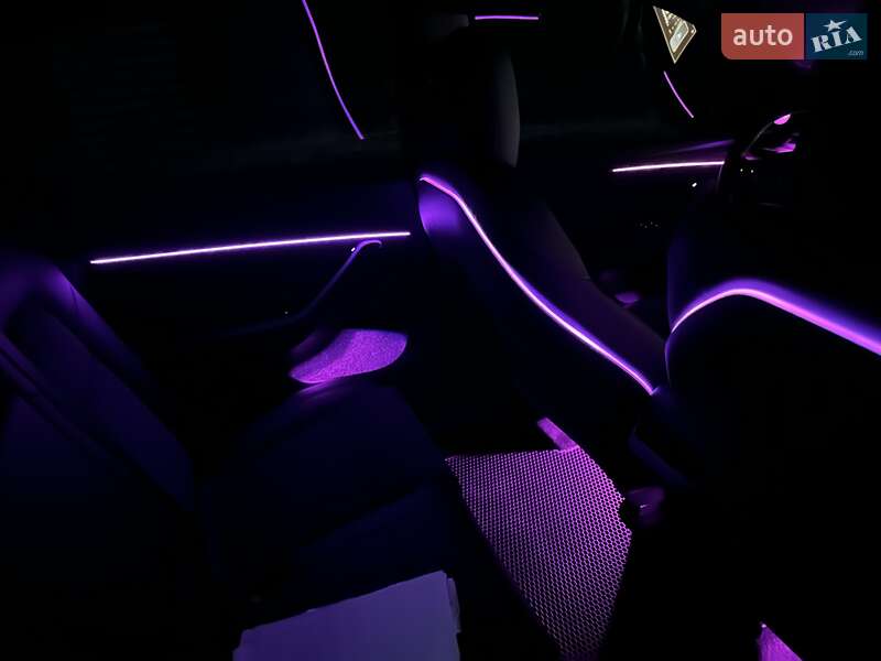 Позашляховик / Кросовер Tesla Model Y 2022 в Полтаві