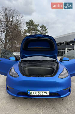 Внедорожник / Кроссовер Tesla Model Y 2020 в 