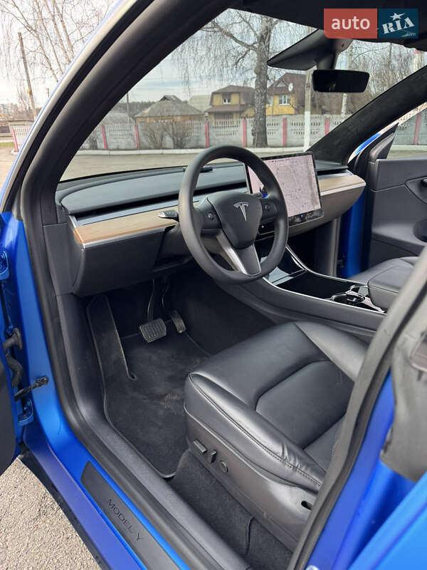 Внедорожник / Кроссовер Tesla Model Y 2020 в Харькове