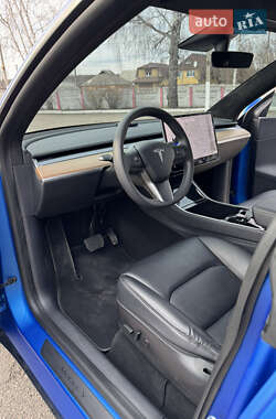Внедорожник / Кроссовер Tesla Model Y 2020 в 