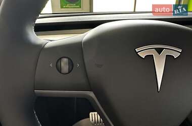 Внедорожник / Кроссовер Tesla Model Y 2023 в 
