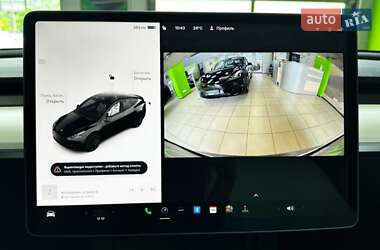 Внедорожник / Кроссовер Tesla Model Y 2023 в 