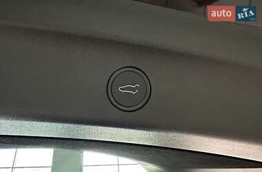 Внедорожник / Кроссовер Tesla Model Y 2023 в 