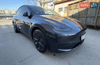 Внедорожник / Кроссовер Tesla Model Y 2024 в 