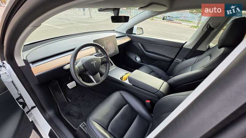 Позашляховик / Кросовер Tesla Model Y 2020 в Миколаєві