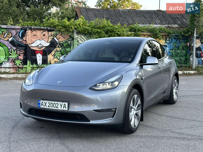 Внедорожник / Кроссовер Tesla Model Y 2023 в Харькове
