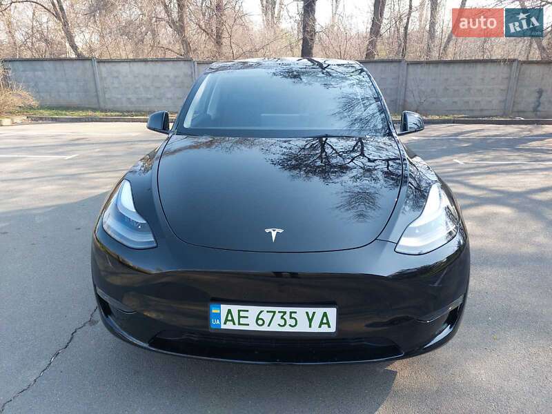 Внедорожник / Кроссовер Tesla Model Y 2023 в Кривом Роге