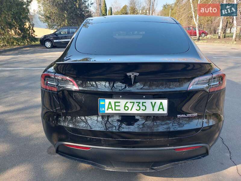 Внедорожник / Кроссовер Tesla Model Y 2023 в Кривом Роге