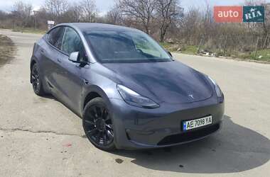 Внедорожник / Кроссовер Tesla Model Y 2023 в 