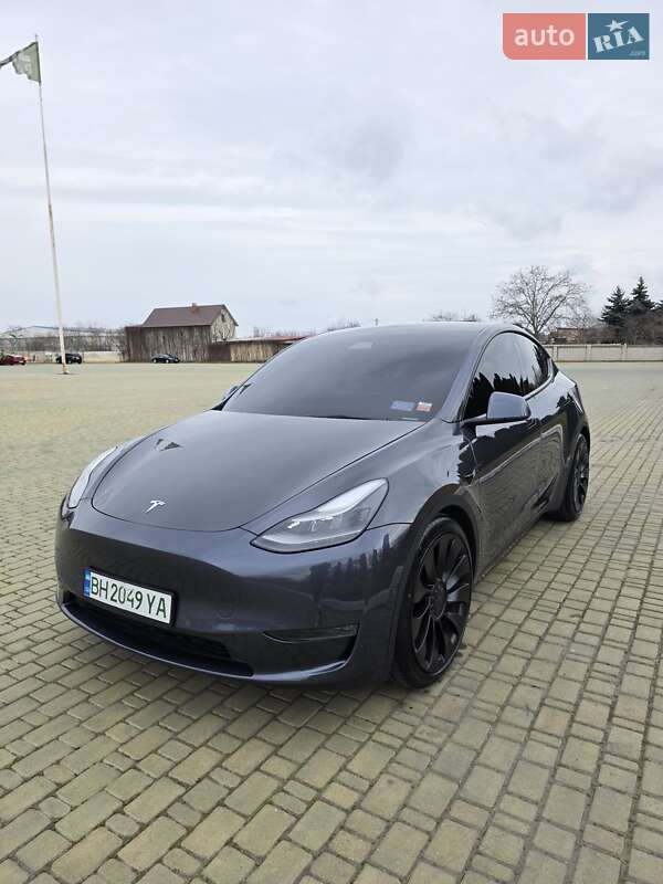 Внедорожник / Кроссовер Tesla Model Y 2022 в Одессе