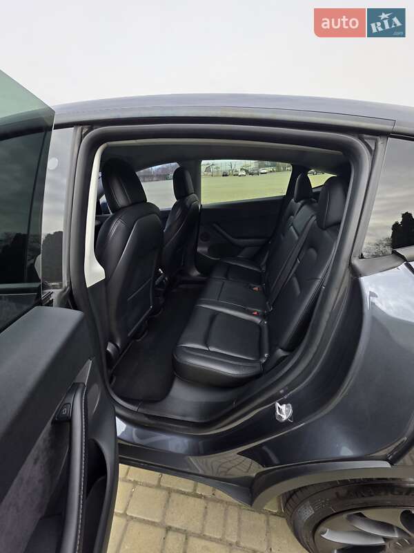 Внедорожник / Кроссовер Tesla Model Y 2022 в Одессе