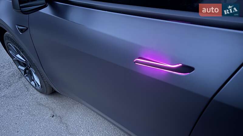 Позашляховик / Кросовер Tesla Model Y 2022 в Полтаві