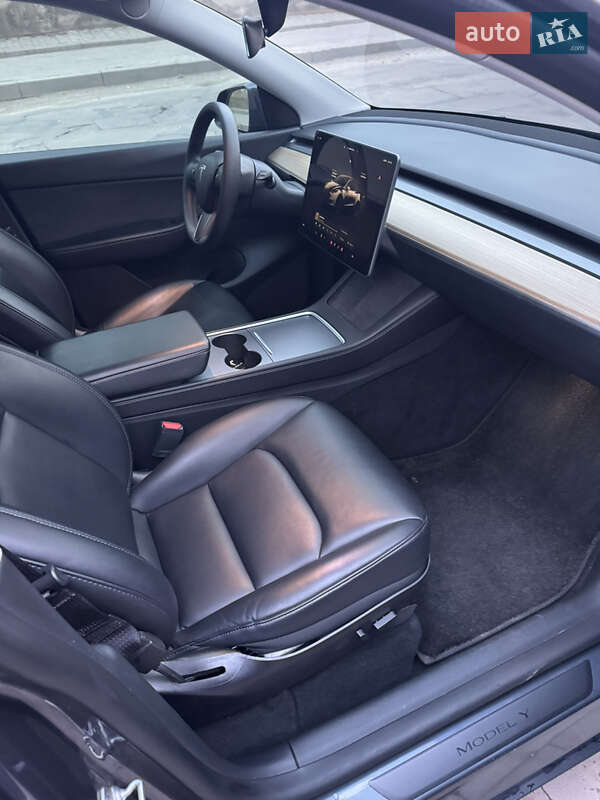 Внедорожник / Кроссовер Tesla Model Y 2022 в Виннице