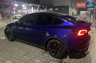 Внедорожник / Кроссовер Tesla Model Y 2021 в 
