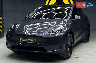 Внедорожник / Кроссовер Tesla Model Y 2021 в 