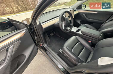 Внедорожник / Кроссовер Tesla Model Y 2022 в 