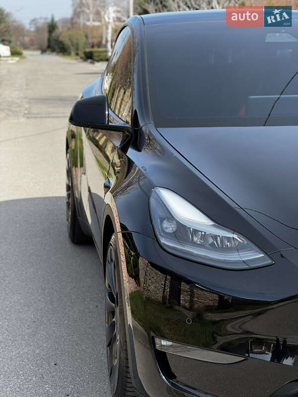Внедорожник / Кроссовер Tesla Model Y 2021 в Днепре