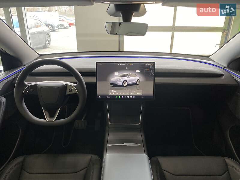Позашляховик / Кросовер Tesla Model Y 2025 в Києві