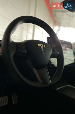 Внедорожник / Кроссовер Tesla Model Y 2022 в 