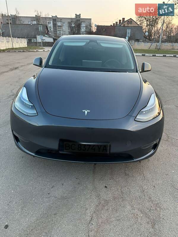 Внедорожник / Кроссовер Tesla Model Y 2023 в Коростене