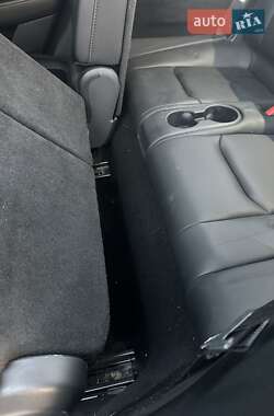 Внедорожник / Кроссовер Tesla Model Y 2023 в 