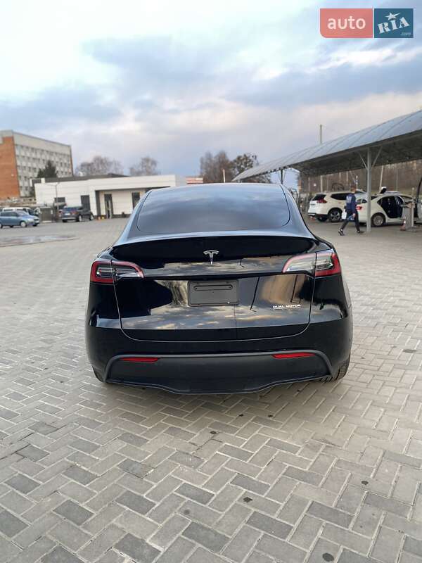 Внедорожник / Кроссовер Tesla Model Y 2022 в Полтаве