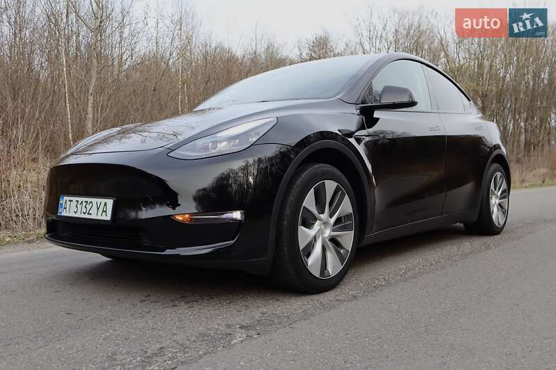 Внедорожник / Кроссовер Tesla Model Y 2021 в Ивано-Франковске