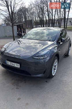 Внедорожник / Кроссовер Tesla Model Y 2023 в 