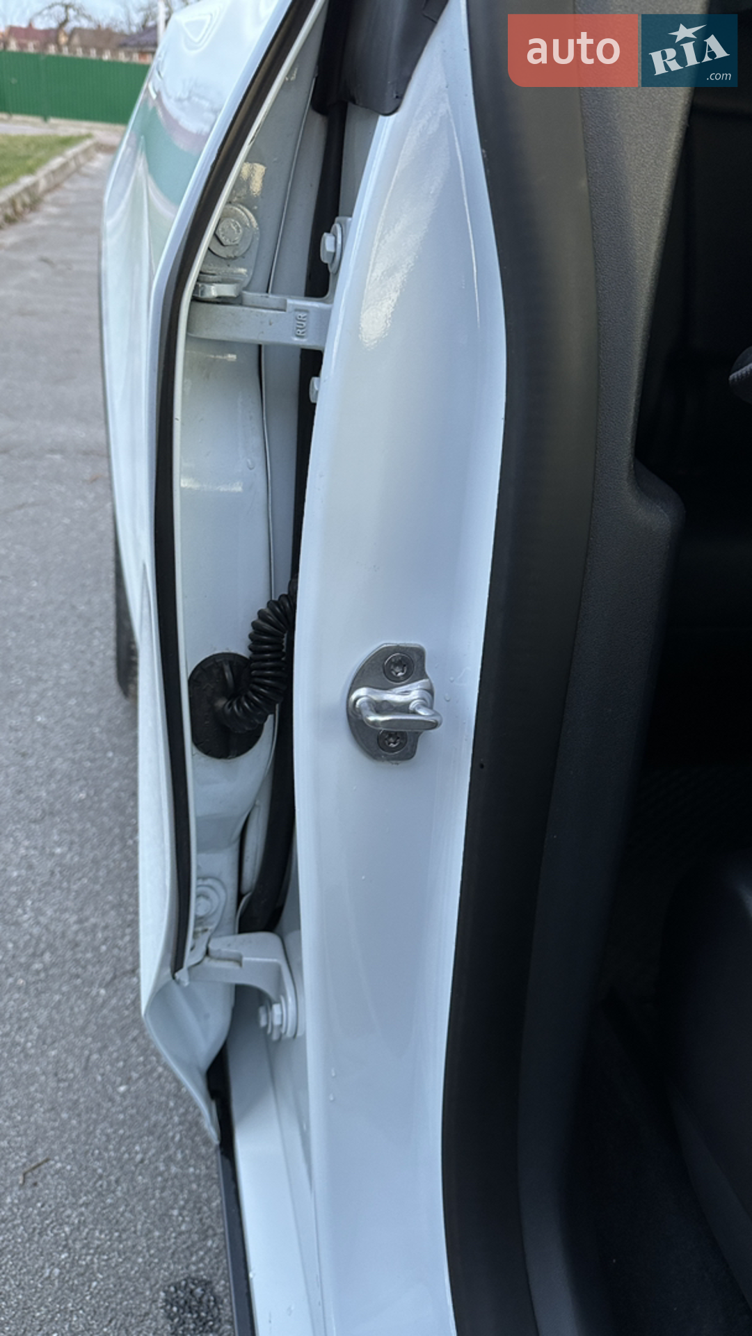 2022 Tesla Model Y - мініатюра 18
