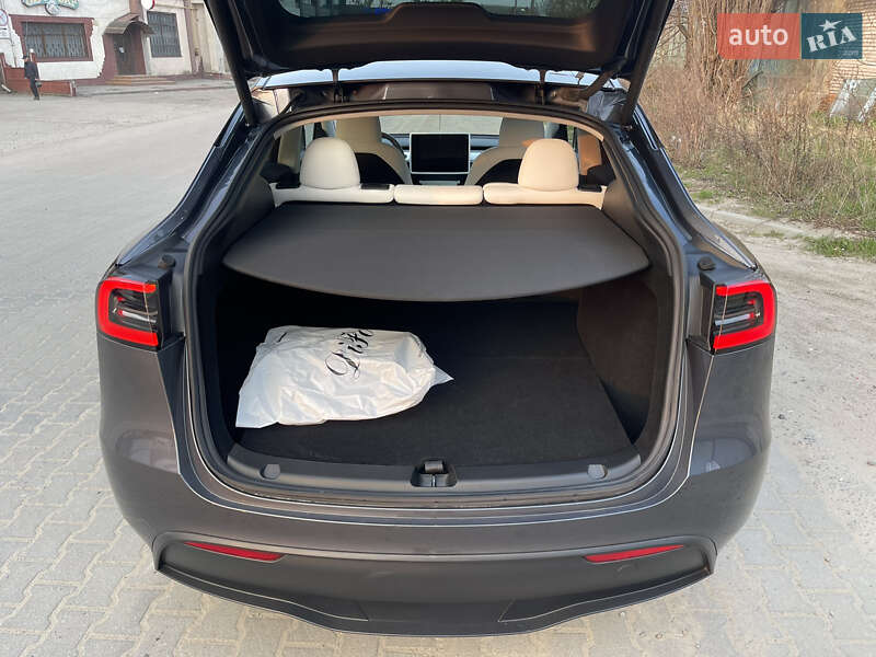 Внедорожник / Кроссовер Tesla Model Y 2023 в Львове фото 16 Внедорожник / Кроссовер Tesla Model Y 2023 в Львове