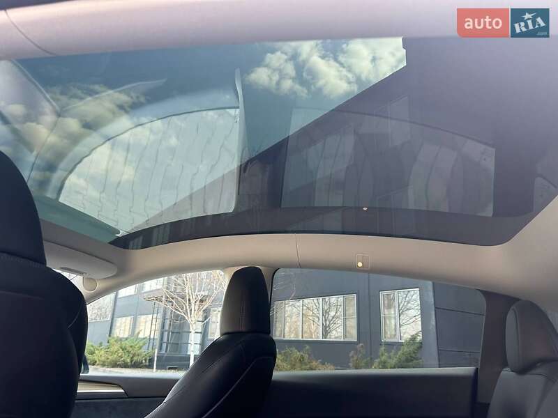 Внедорожник / Кроссовер Tesla Model Y 2023 в Белой Церкви
