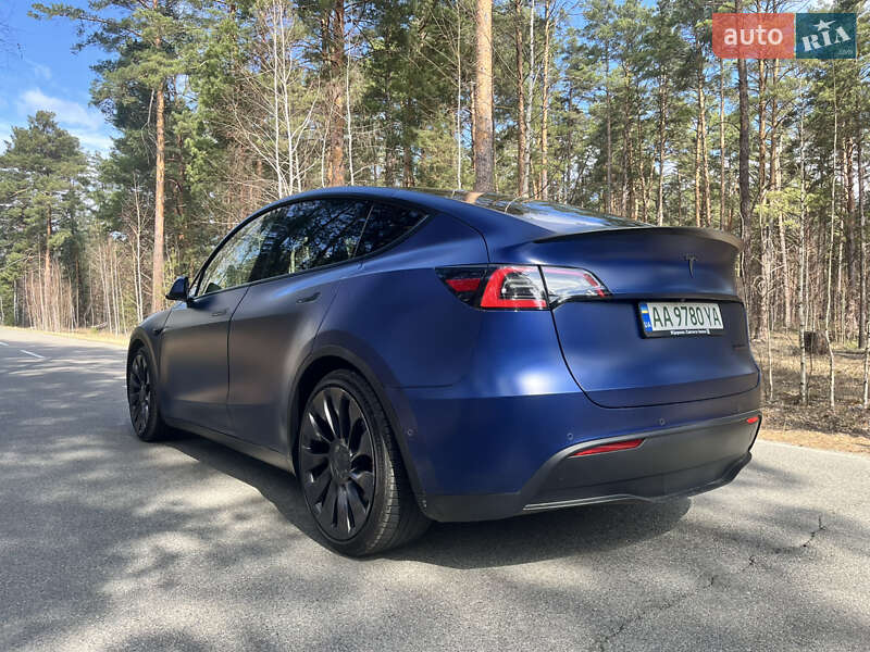 Позашляховик / Кросовер Tesla Model Y 2020 в Києві
