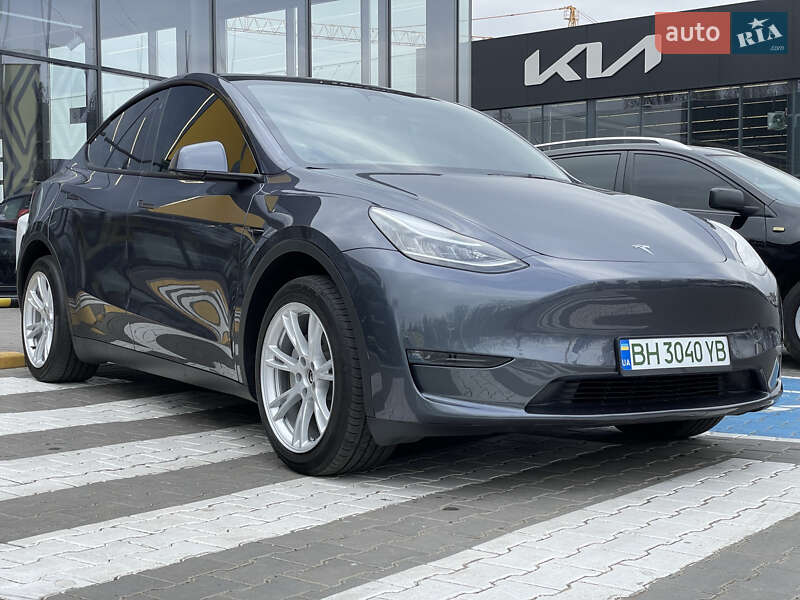 Внедорожник / Кроссовер Tesla Model Y 2022 в Одессе