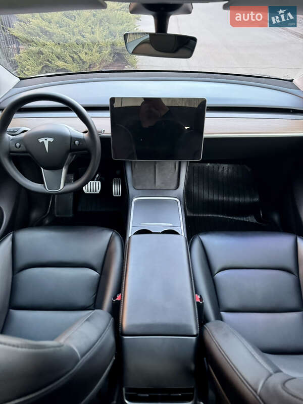 Позашляховик / Кросовер Tesla Model Y 2023 в Києві