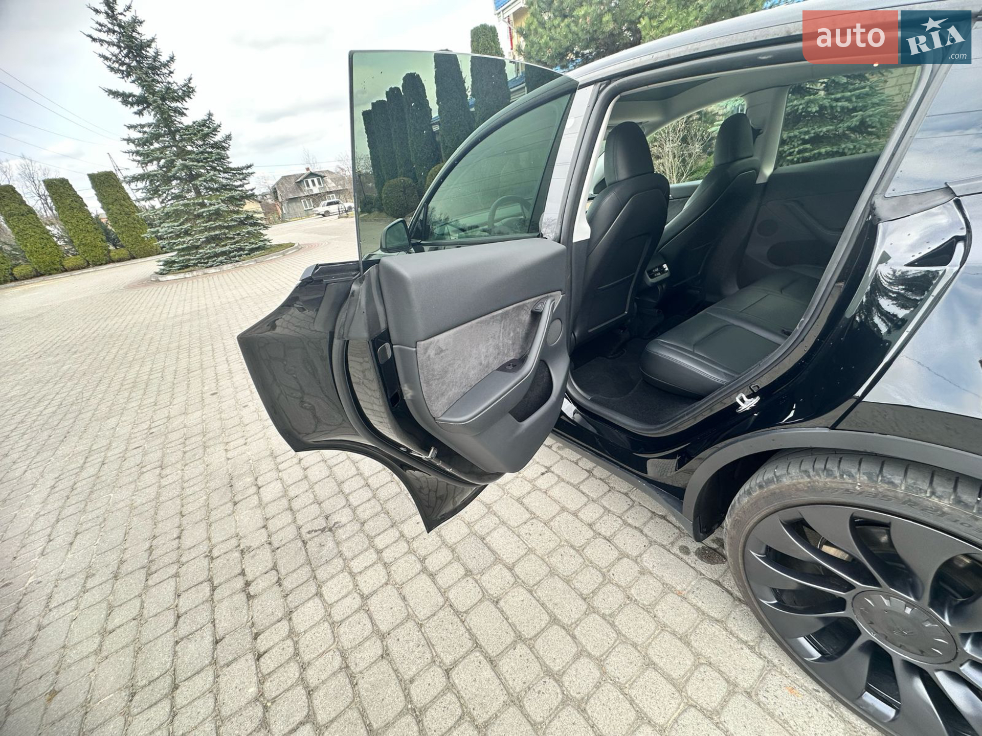 2022 Tesla Model Y - мініатюра 22