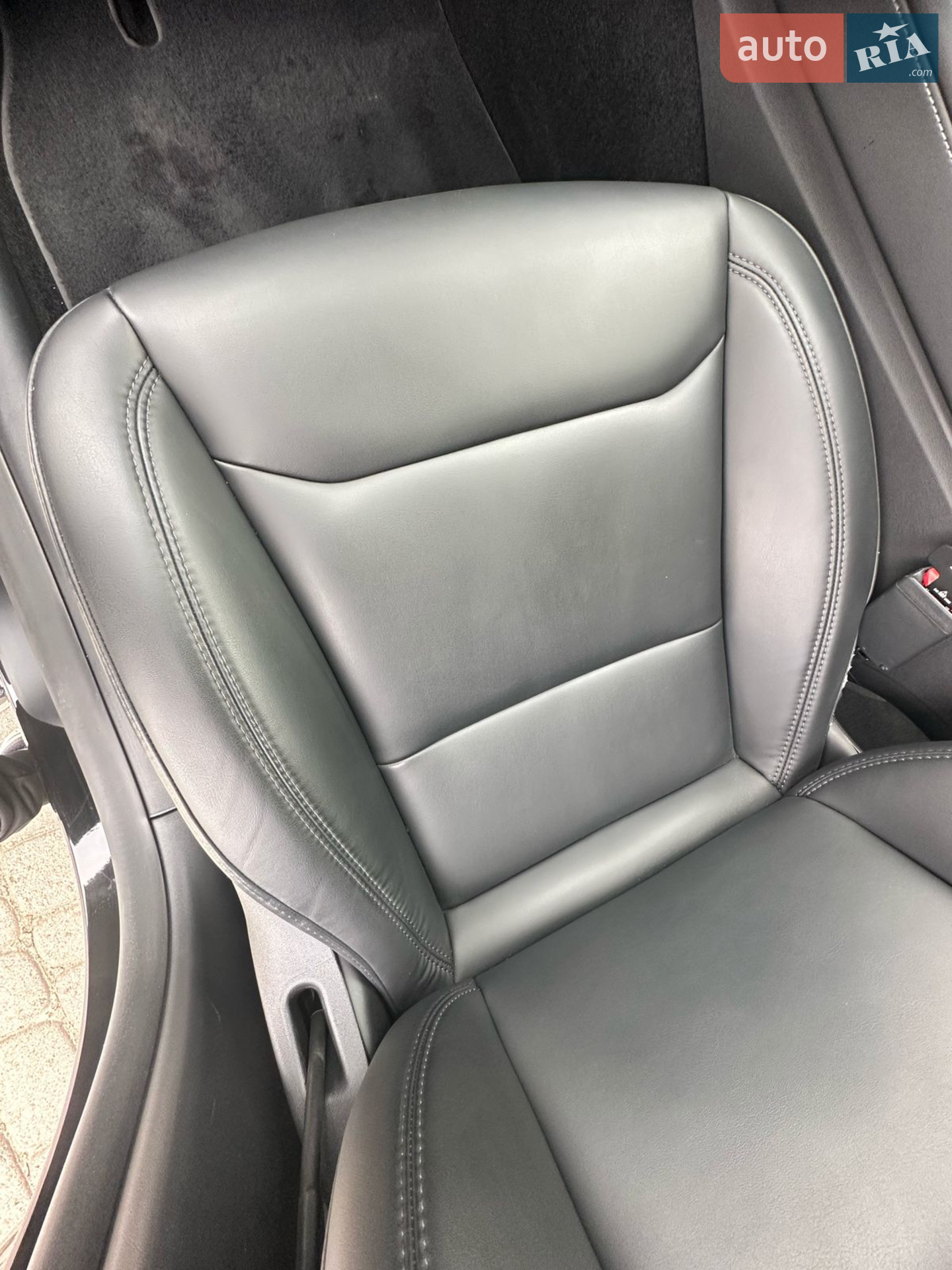 2022 Tesla Model Y - мініатюра 28