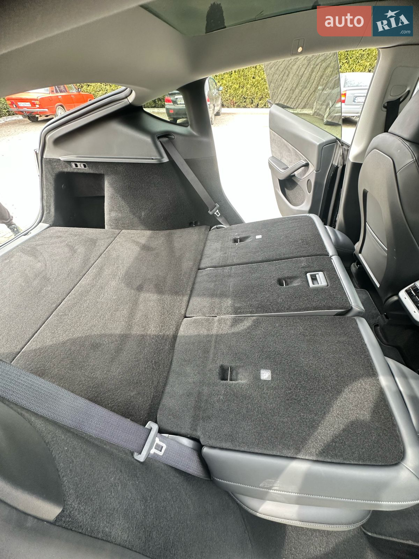 2022 Tesla Model Y - мініатюра 36