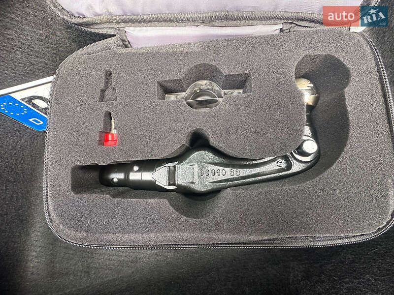 Внедорожник / Кроссовер Tesla Model Y 2022 в Долине фото 39 Внедорожник / Кроссовер Tesla Model Y 2022 в Долине