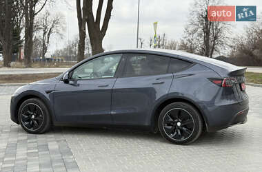 Внедорожник / Кроссовер Tesla Model Y 2023 в 