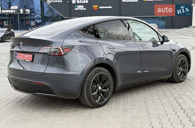 Внедорожник / Кроссовер Tesla Model Y 2023 в 