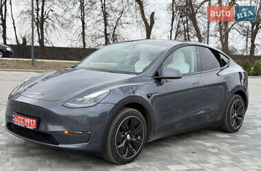 Внедорожник / Кроссовер Tesla Model Y 2023 в 