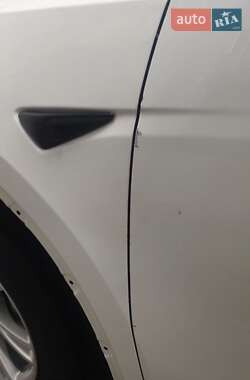 Внедорожник / Кроссовер Tesla Model Y 2020 в 