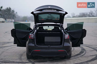 Внедорожник / Кроссовер Tesla Model Y 2022 в 