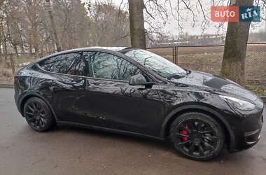 Позашляховик / Кросовер Tesla Model Y 2022 в 