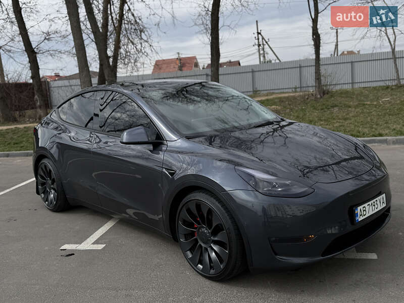 Внедорожник / Кроссовер Tesla Model Y 2021 в Виннице